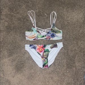 Tropical print bikini